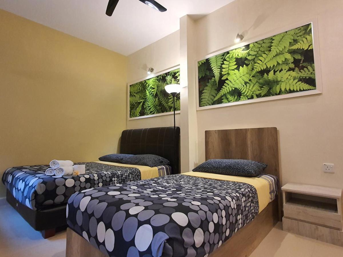 Fathers Guesthouse Bungalow Cameron Highlands Eksteriør billede