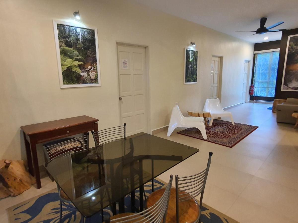Fathers Guesthouse Bungalow Cameron Highlands Eksteriør billede