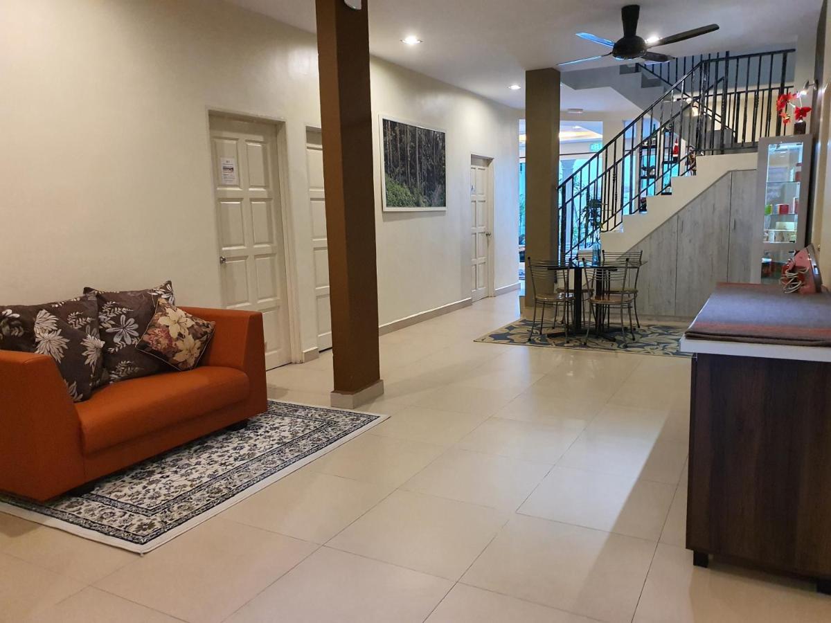Fathers Guesthouse Bungalow Cameron Highlands Eksteriør billede